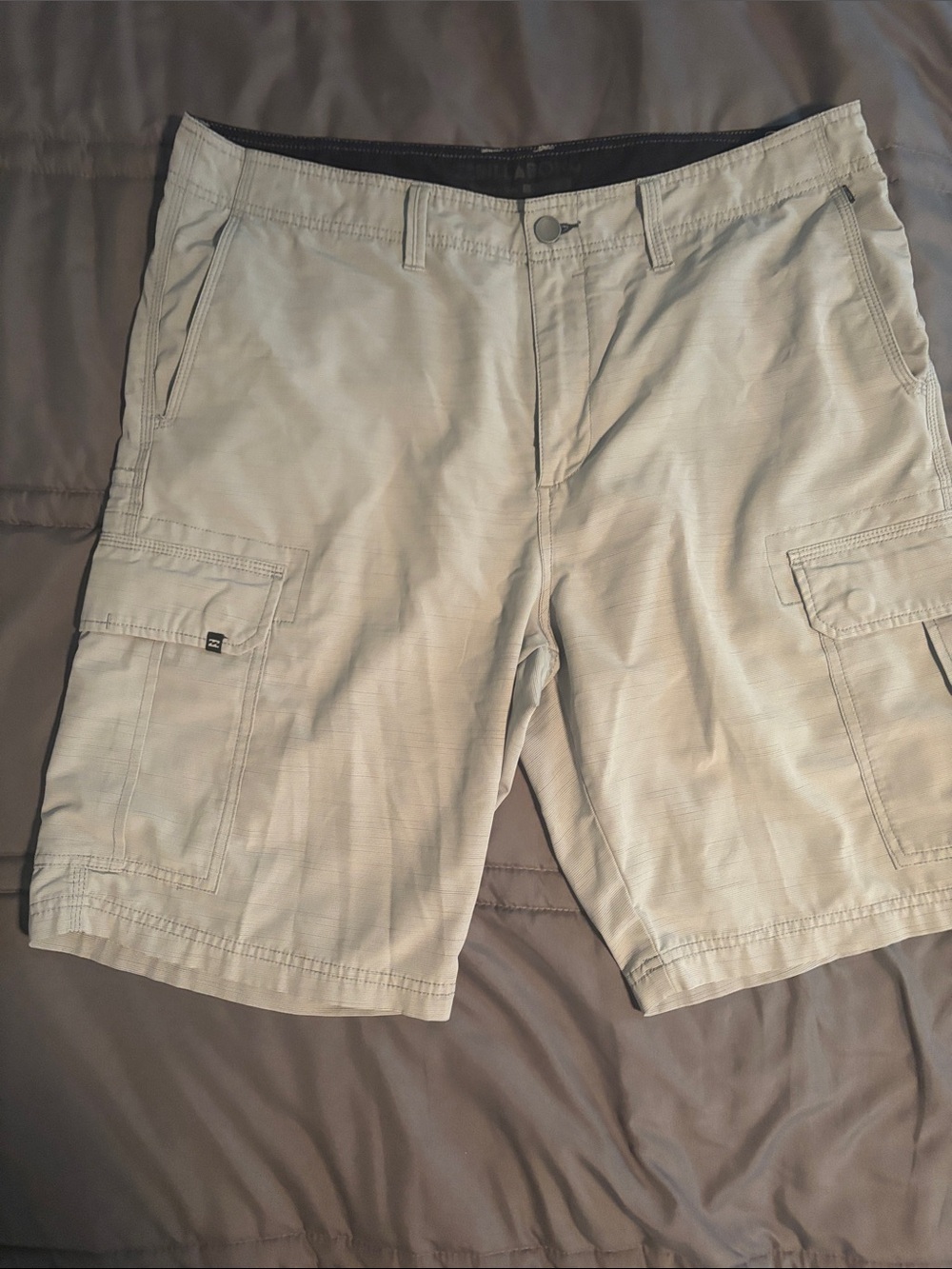 Billabong Men's Light Gray Cargo Shorts